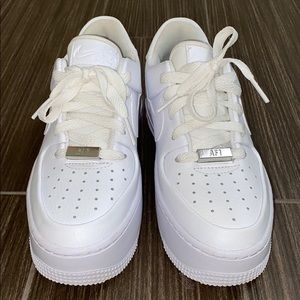 Nike Sage Air Force Low